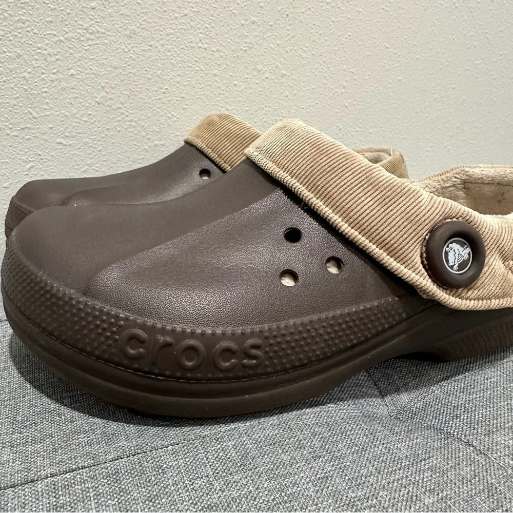 CROCS Blitzen Lined Brown Clogs